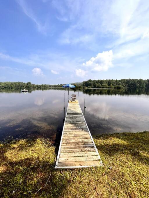 Nala's Lake House Retreat