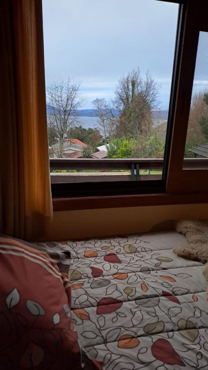Cabaña amplia, piscina, vista y bajada al lago