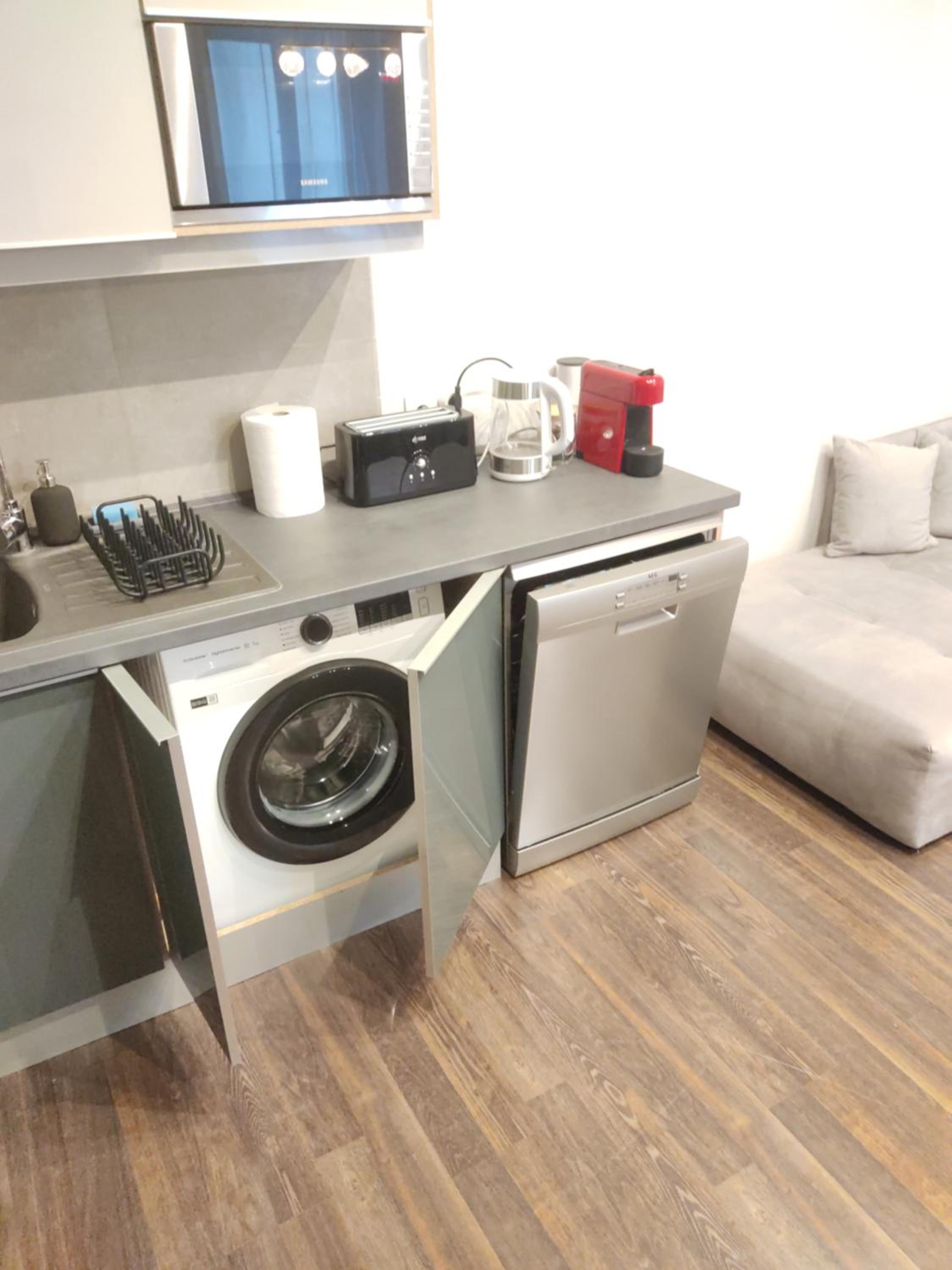 Budapest Days Home & Business Apartment