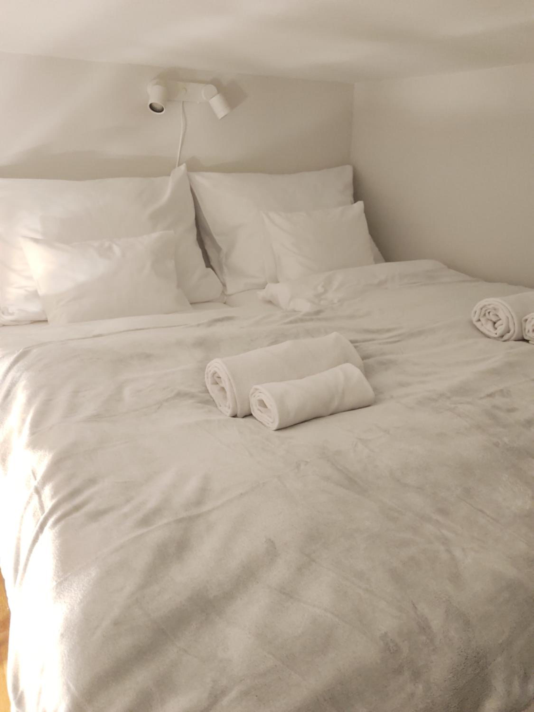 Budapest Days Home & Business Apartment