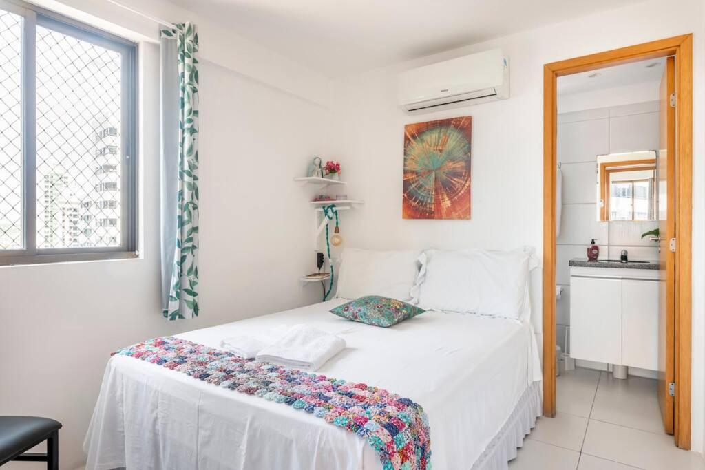 Apartamento agradável de dois quartos, perto do Aeroporto e Praia de Boa Viagem.