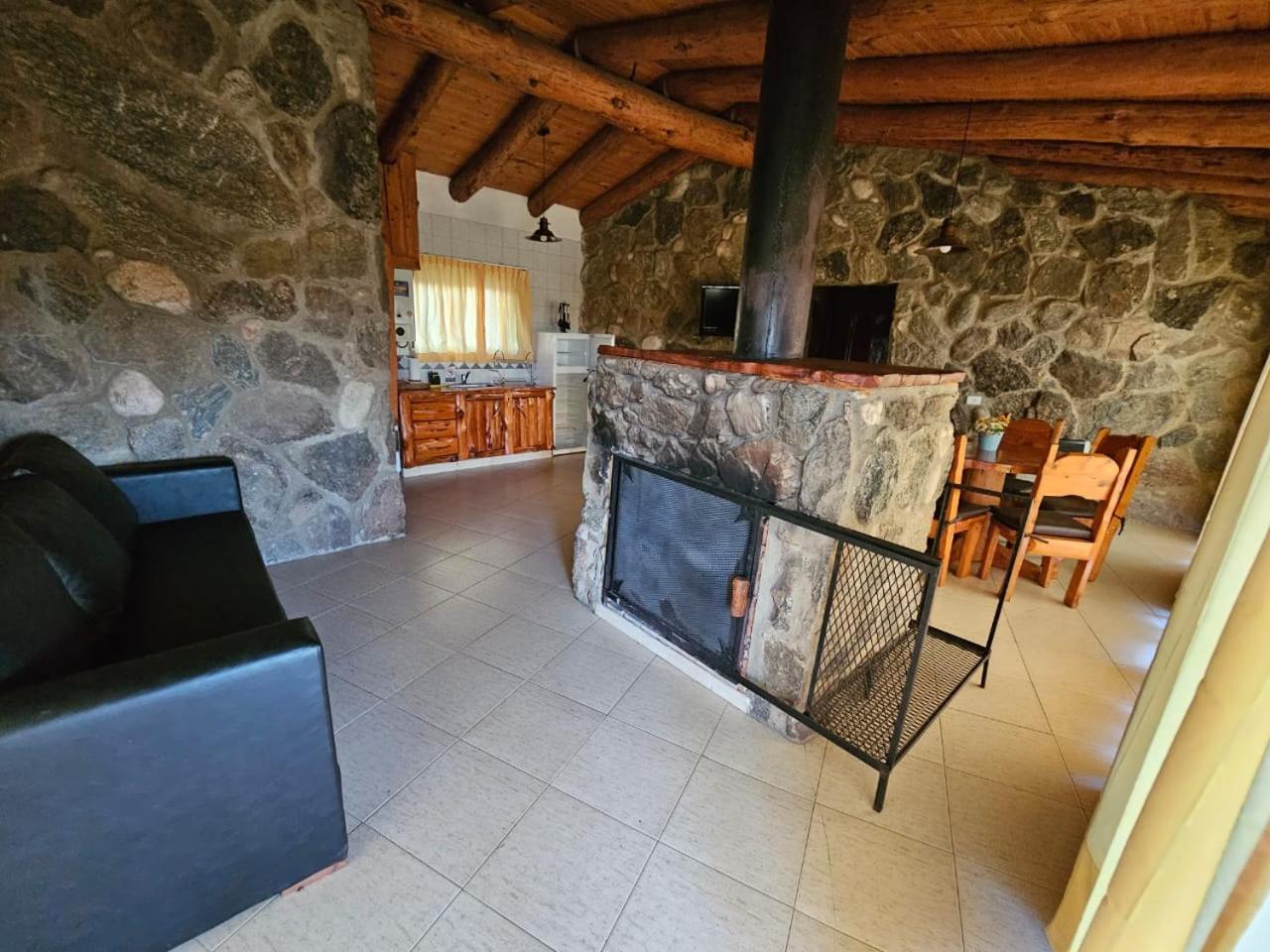 Ayllupelli