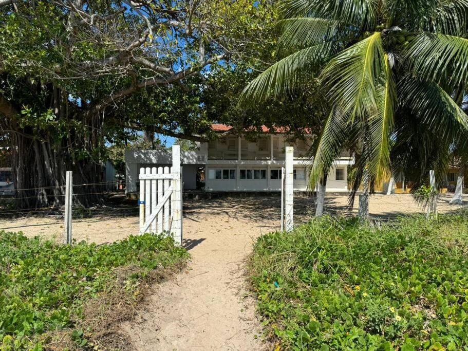 Casa Pê na Areia e Vista ao Mar em São José