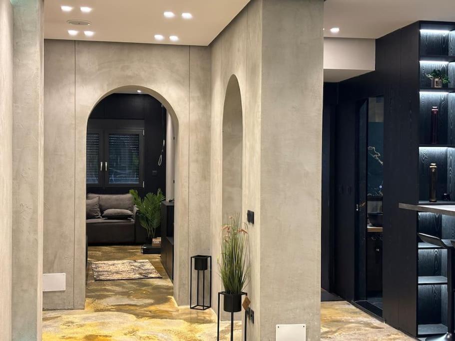 Luxury Boutique Apartment / Komuna Parisit / near to Tirana Lake