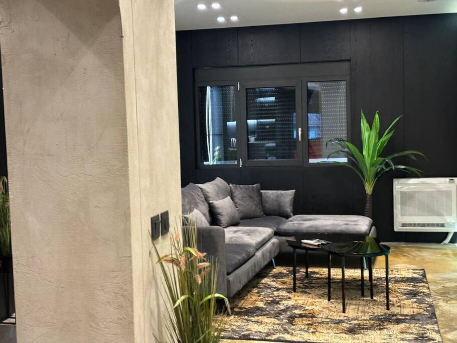 Luxury Boutique Apartment / Komuna Parisit / near to Tirana Lake