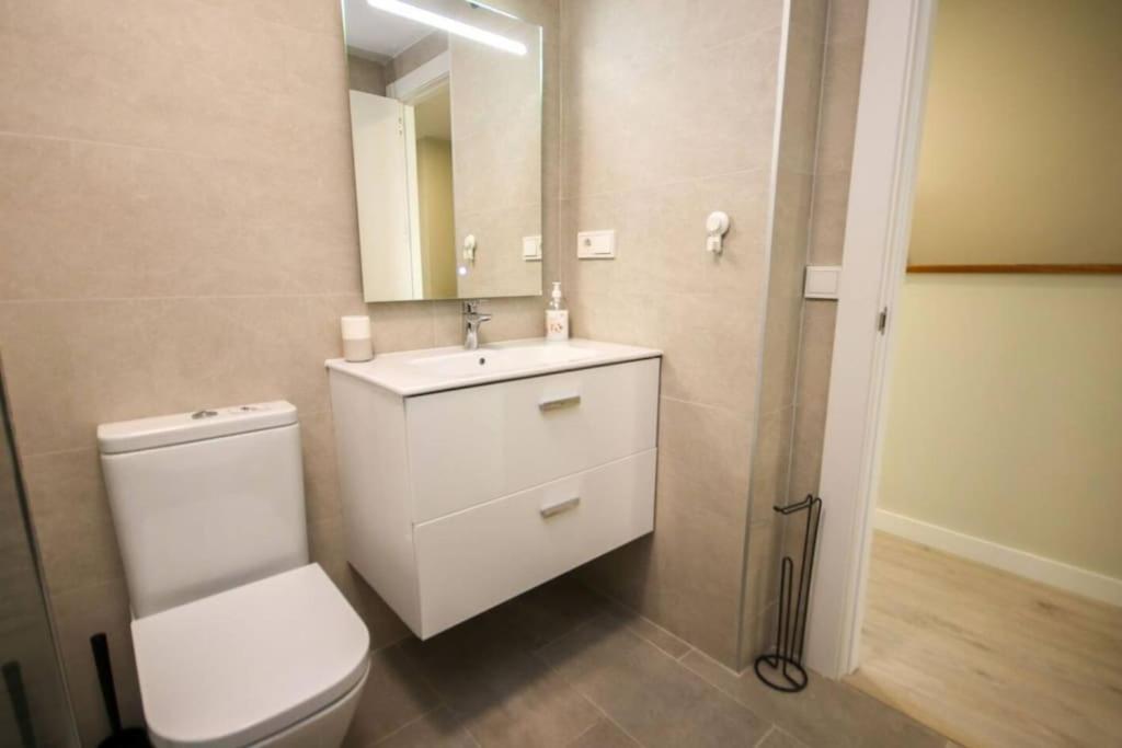 Pass the Keys Casa Ban, Spacious 3 Bedroom Townhouse