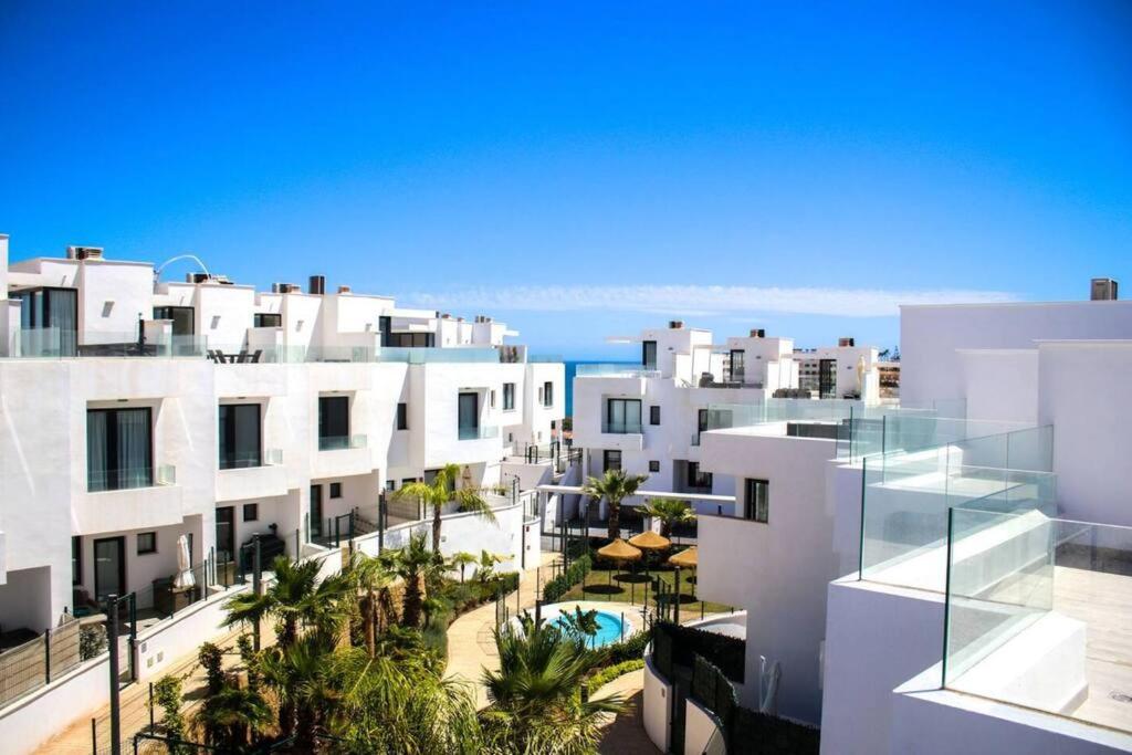 Pass the Keys Casa Ban, Spacious 3 Bedroom Townhouse