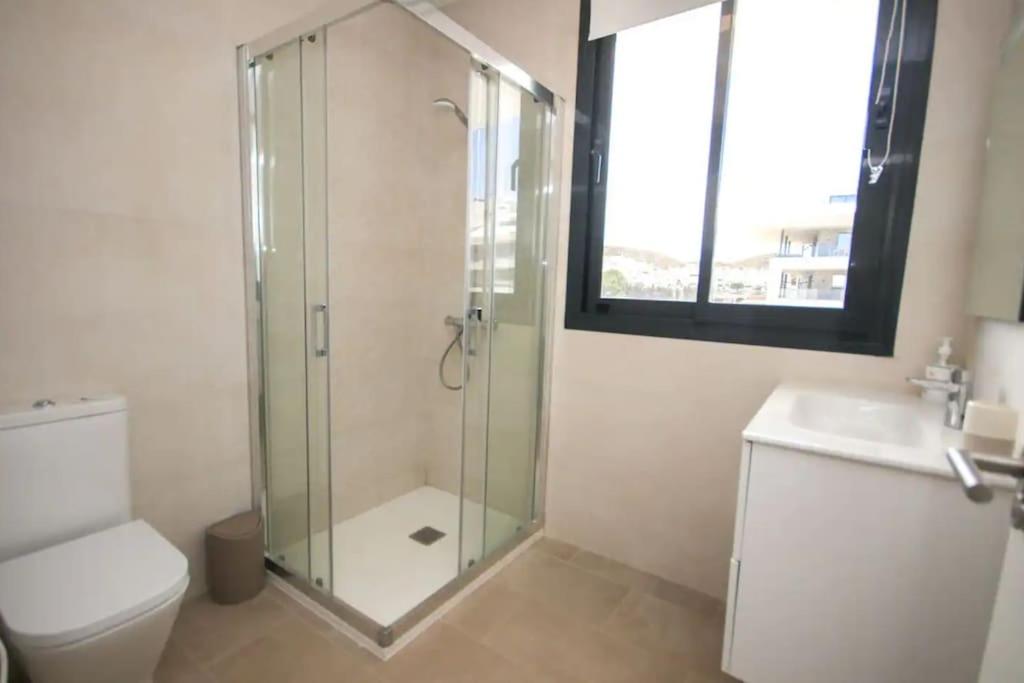 Pass the Keys Casa Ban, Spacious 3 Bedroom Townhouse