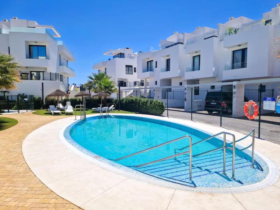 Pass the Keys Casa Ban, Spacious 3 Bedroom Townhouse