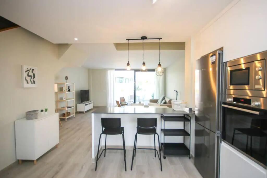 Pass the Keys Casa Ban, Spacious 3 Bedroom Townhouse