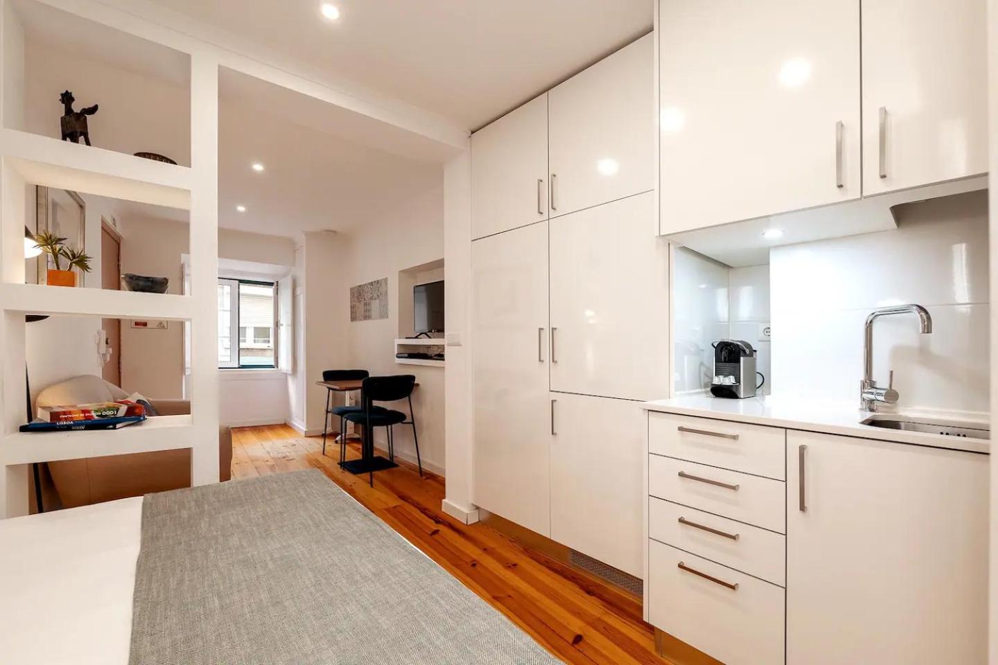 Martin Vaz Home Design view 3