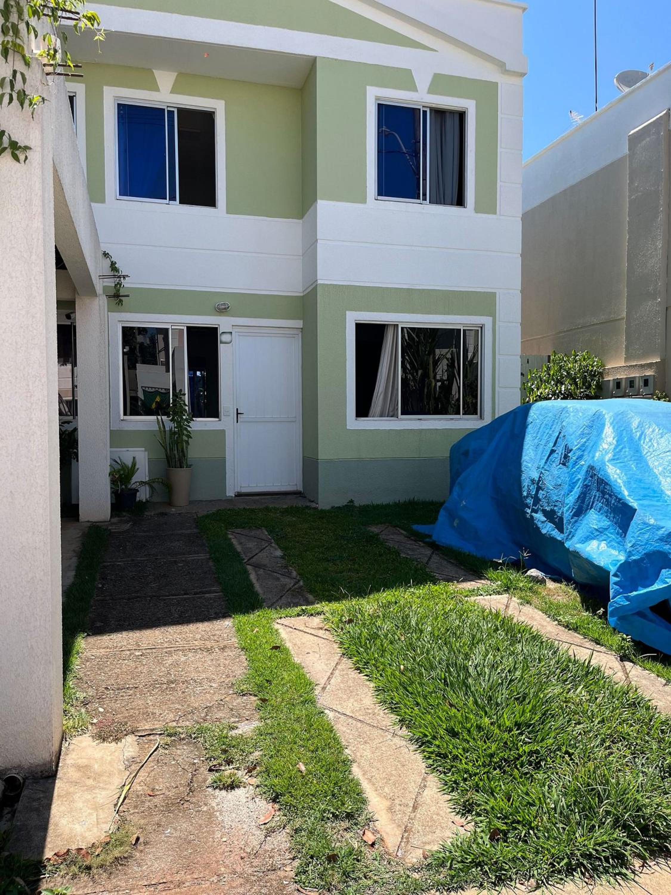 Quarto confortável privativo DF
