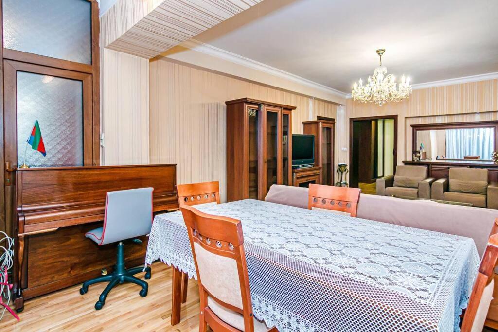 Comfortable and Spacious Apartment in the Center
