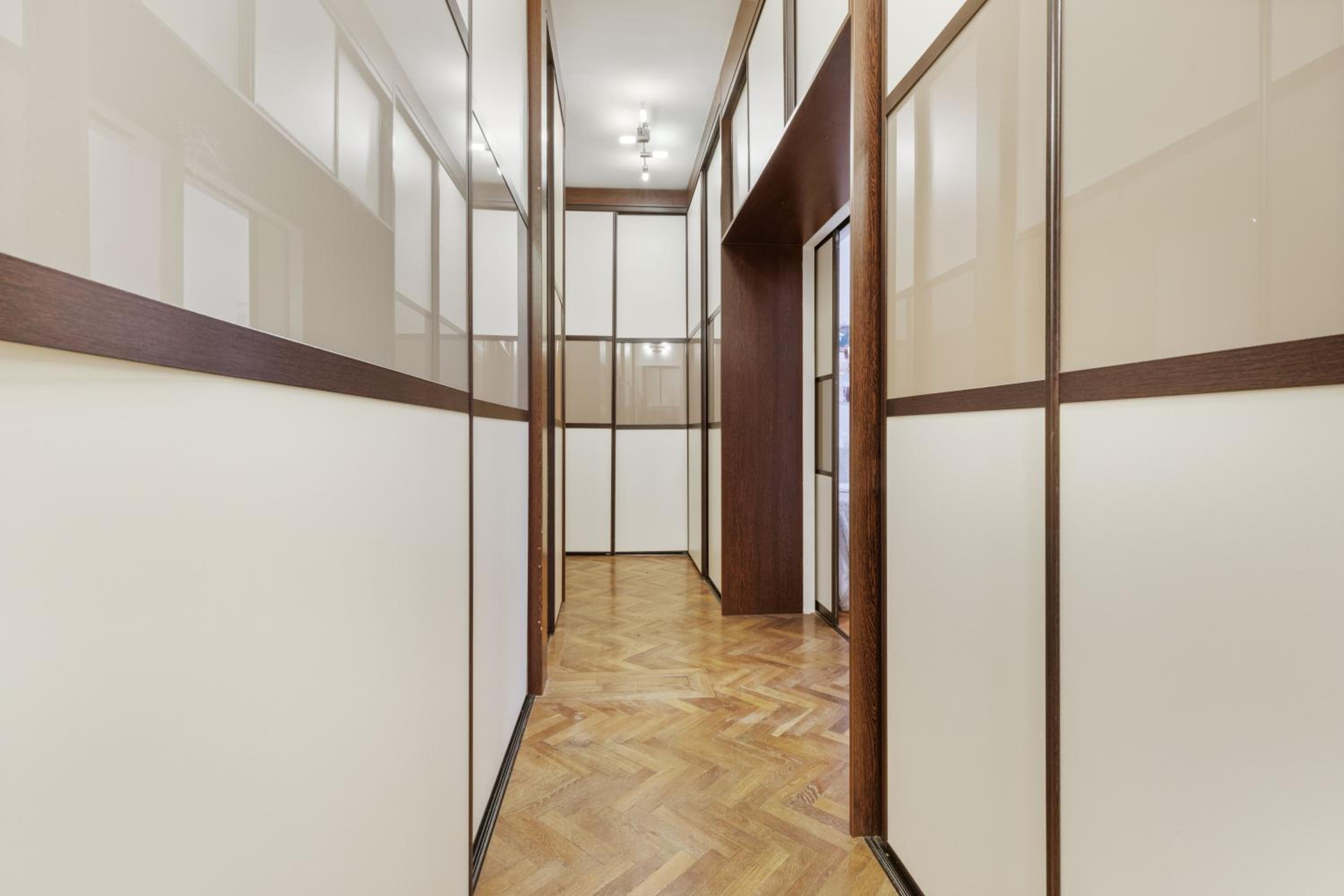 Grand Elegant Apartment - City Center Bratislava view 5