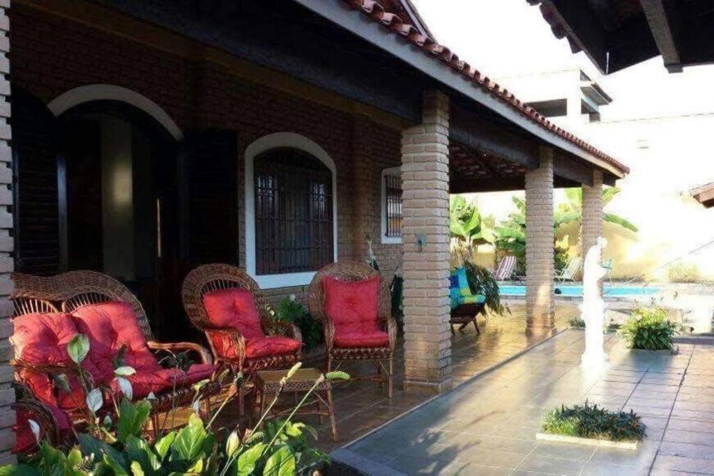 Maravilhosa Casa a 20 Metros da PRAIA