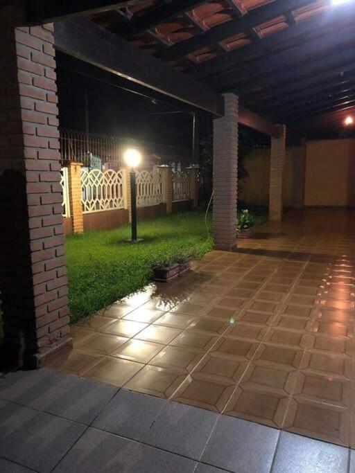 Maravilhosa Casa a 20 Metros da PRAIA