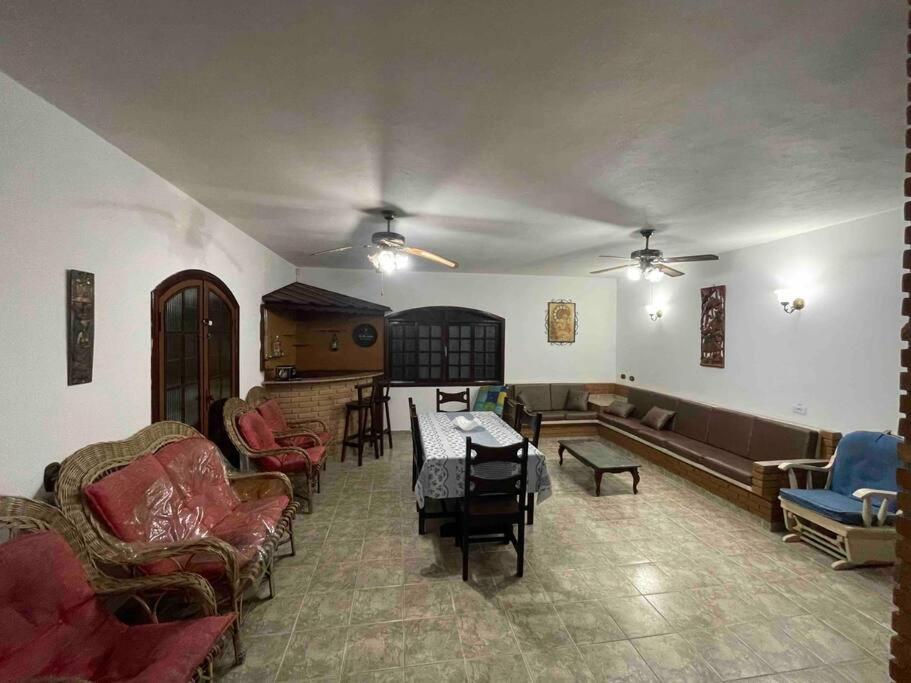 Maravilhosa Casa a 20 Metros da PRAIA