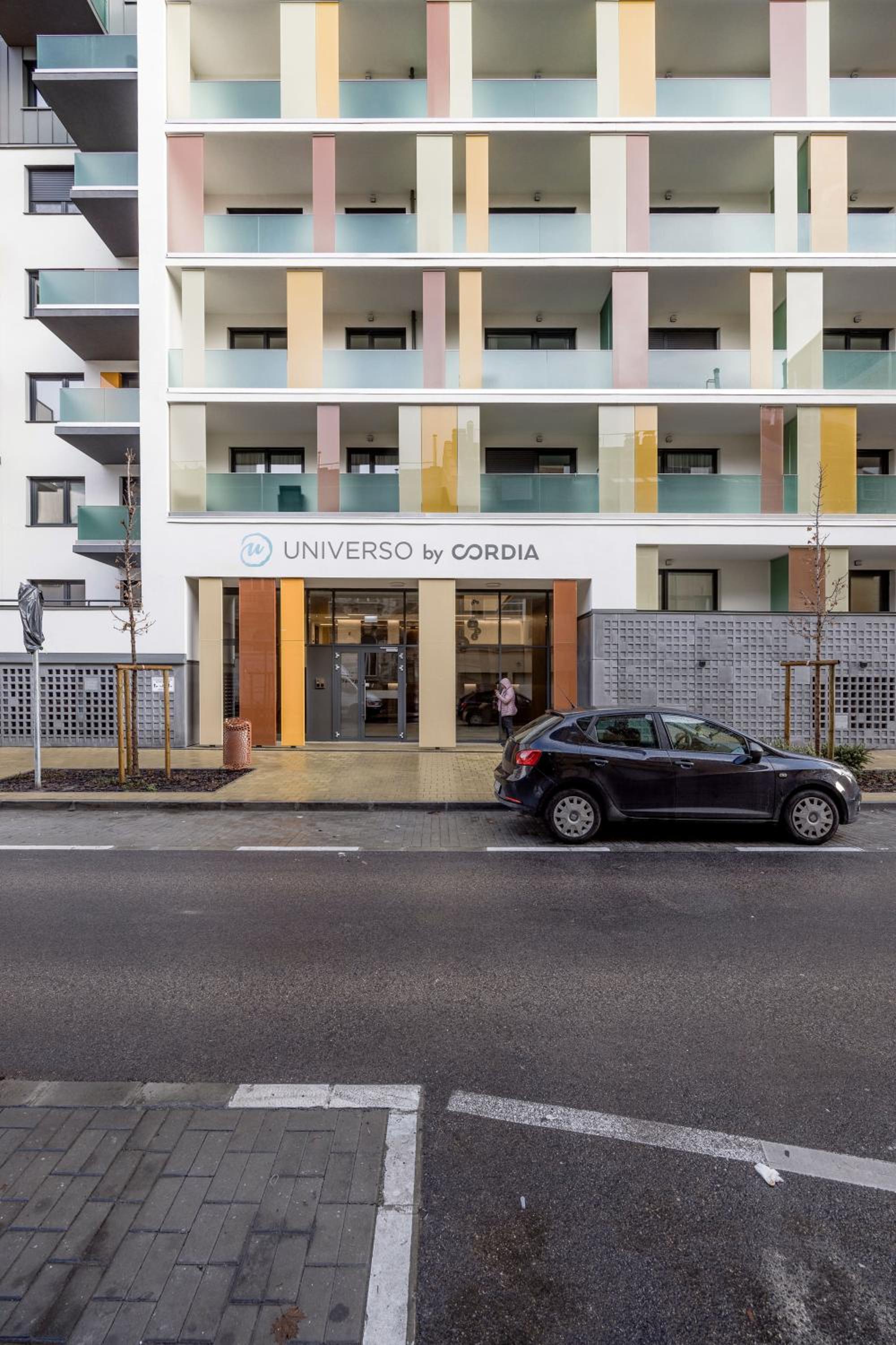 BB Apartment - 2BR with parking close to centre view 2
