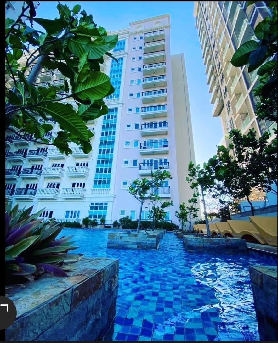 Unit 3J Signature Suites, Lafayette Megaworld