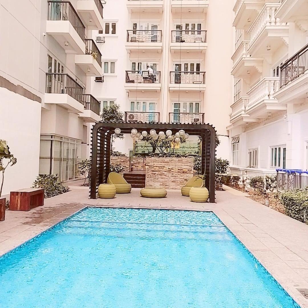 Unit 3J Signature Suites, Lafayette Megaworld