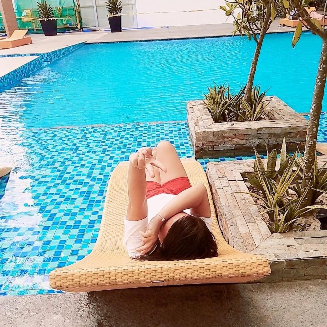 Unit 3J Signature Suites, Lafayette Megaworld
