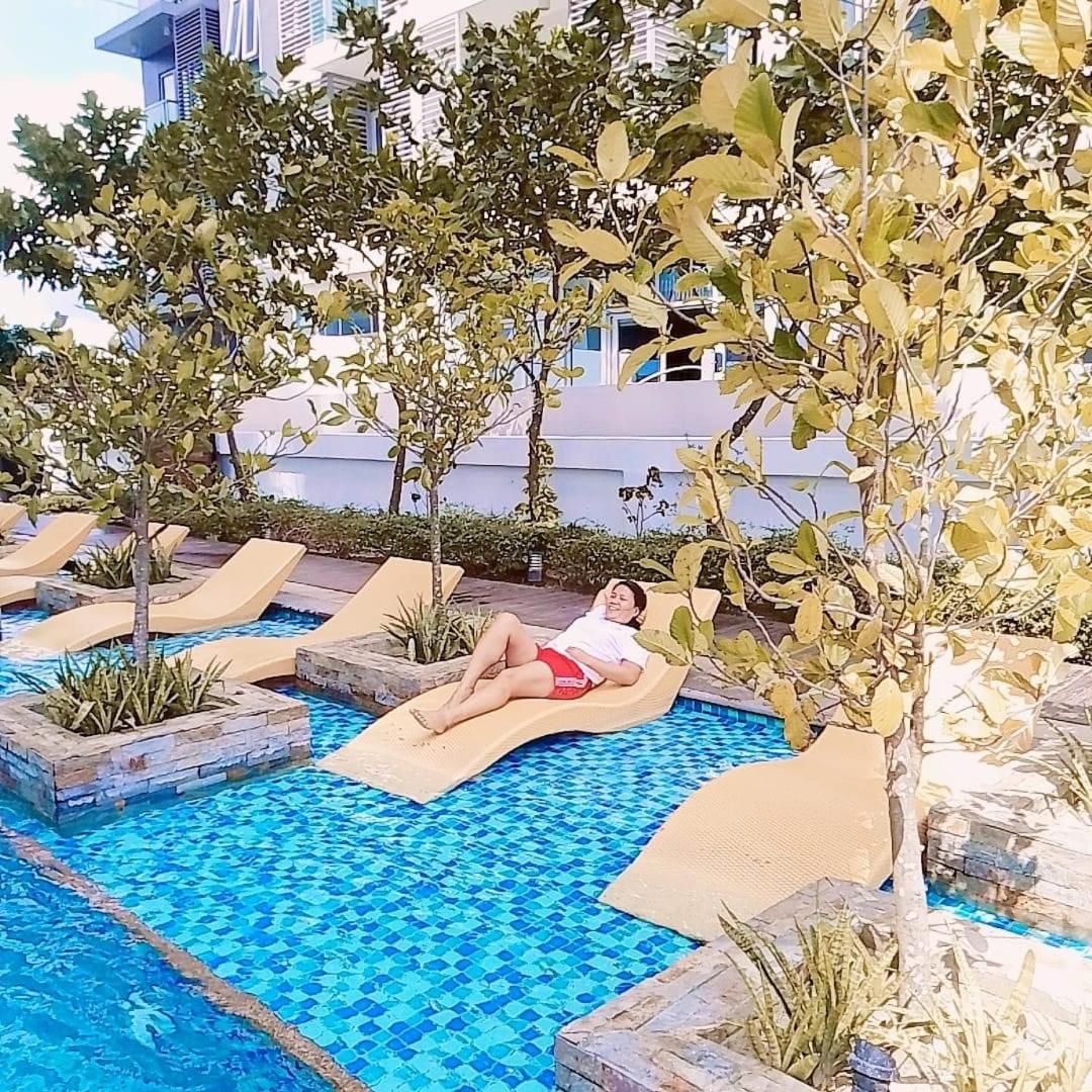 Unit 3J Signature Suites, Lafayette Megaworld