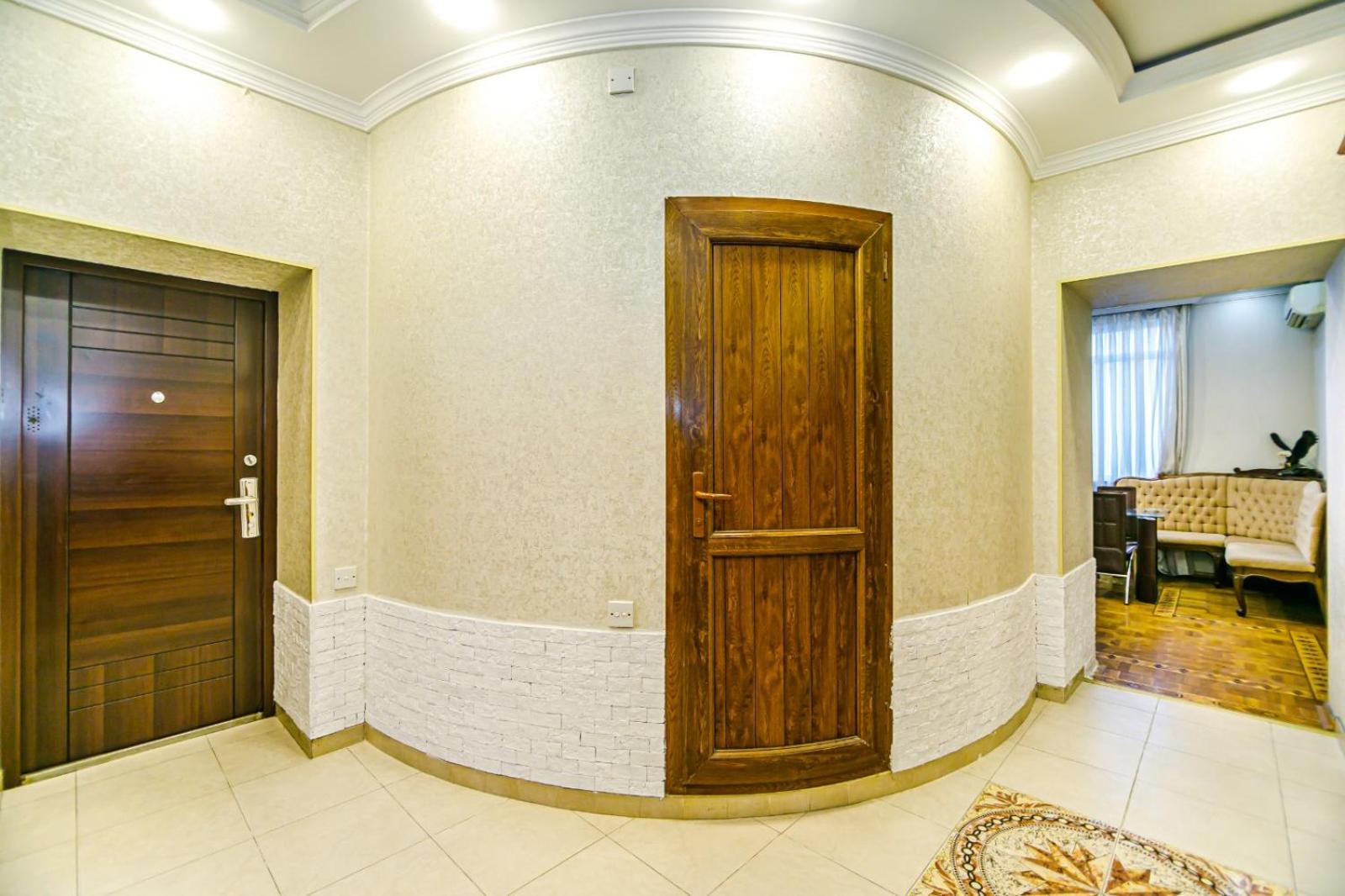Malakan White House