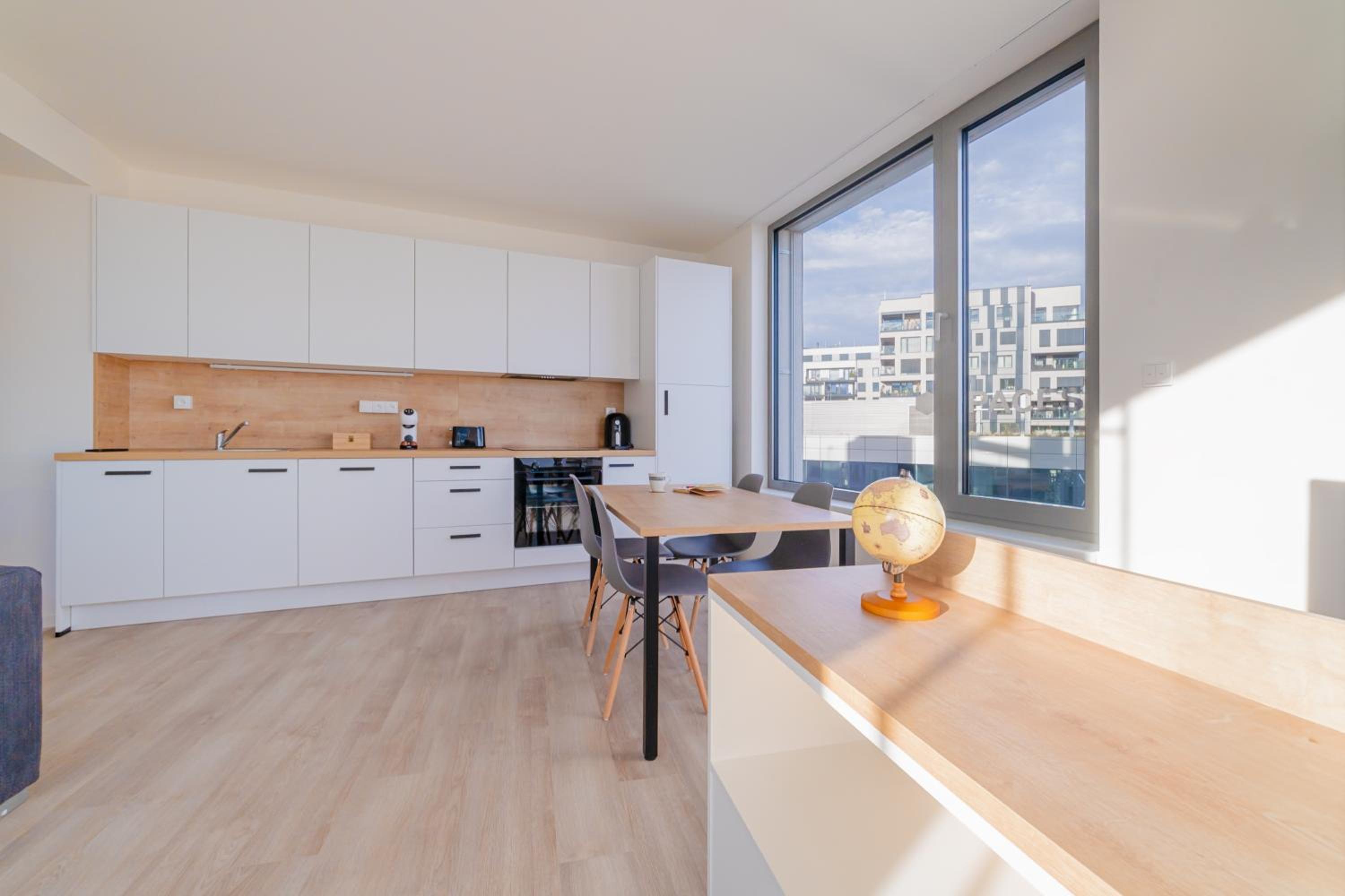 MyMozart Residence by Rentez