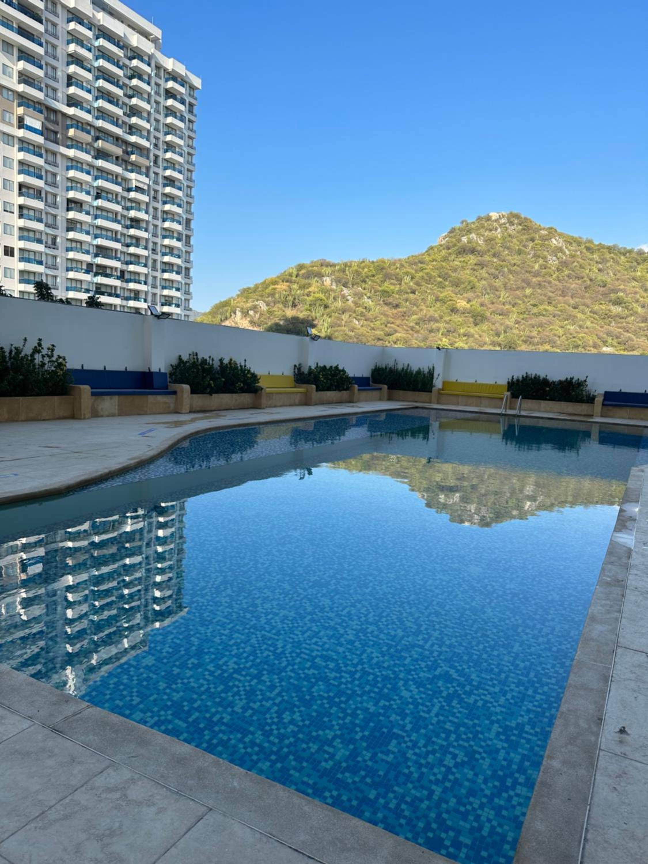 EXCLUSIVO APTO CON VISTA Y FRENTE AL MAR
