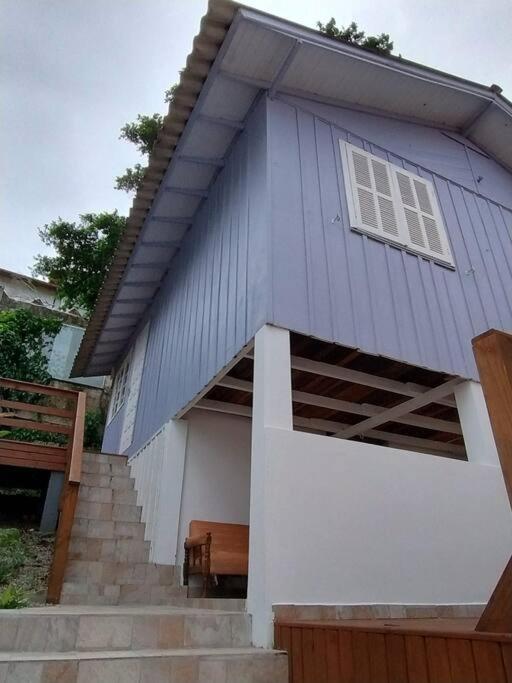 Romântica Casa Lilás