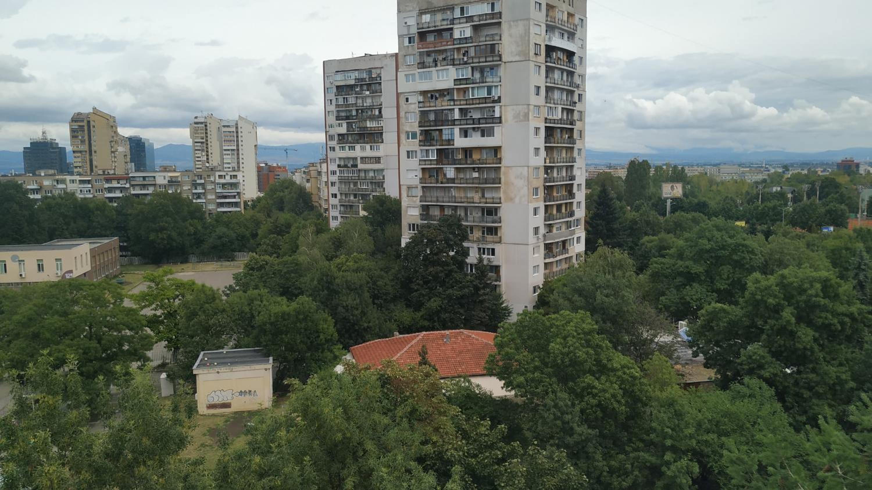 Newly renovated 2 bedroom apartment in Sofia