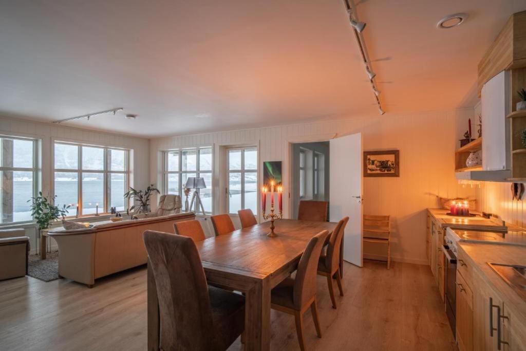 Secluded northern light apartment with great view! view 2