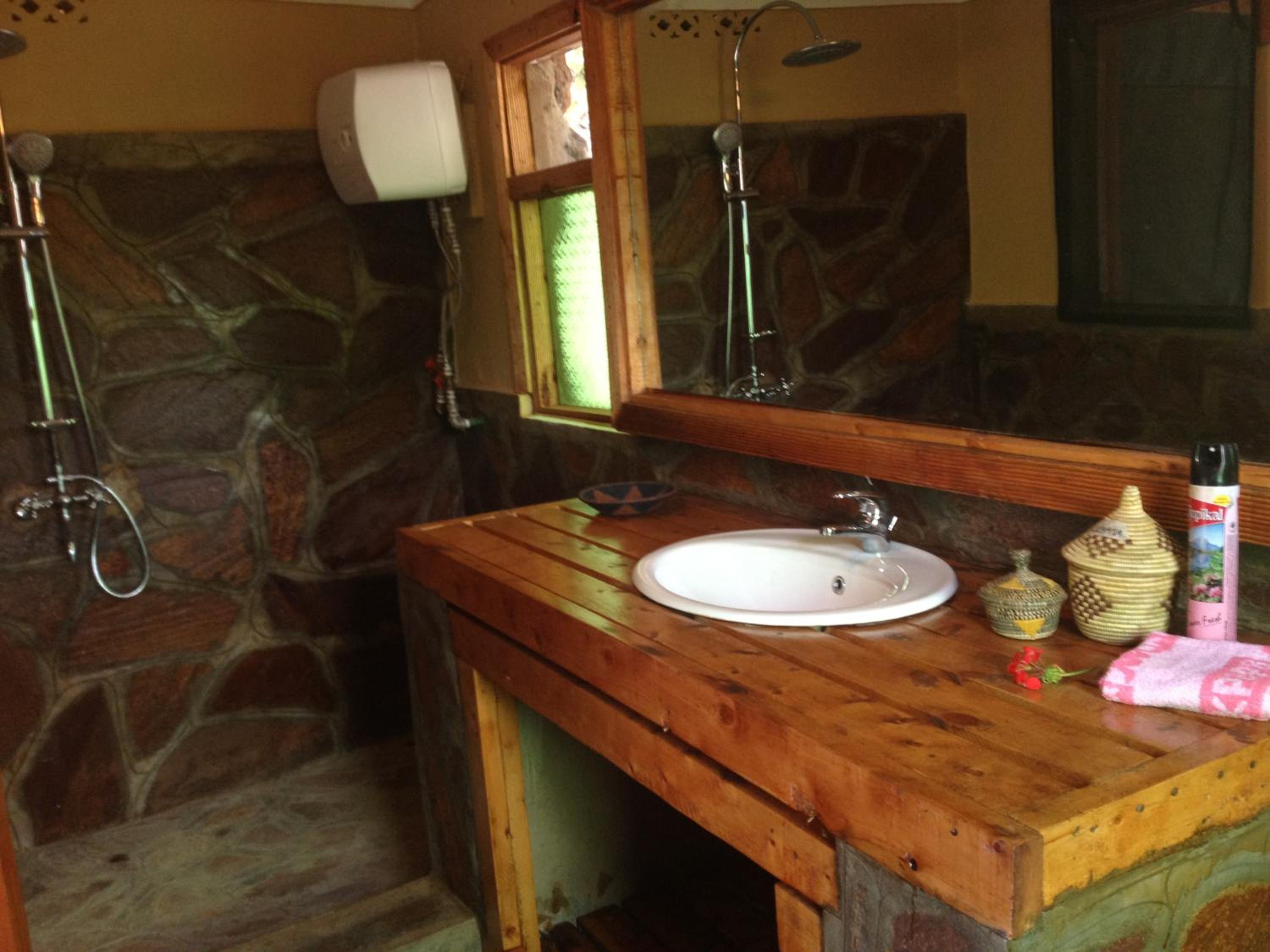 Rushaga Gorilla Lodge