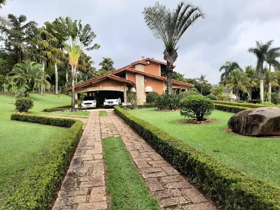 Linda Chácara em Piracaia SP