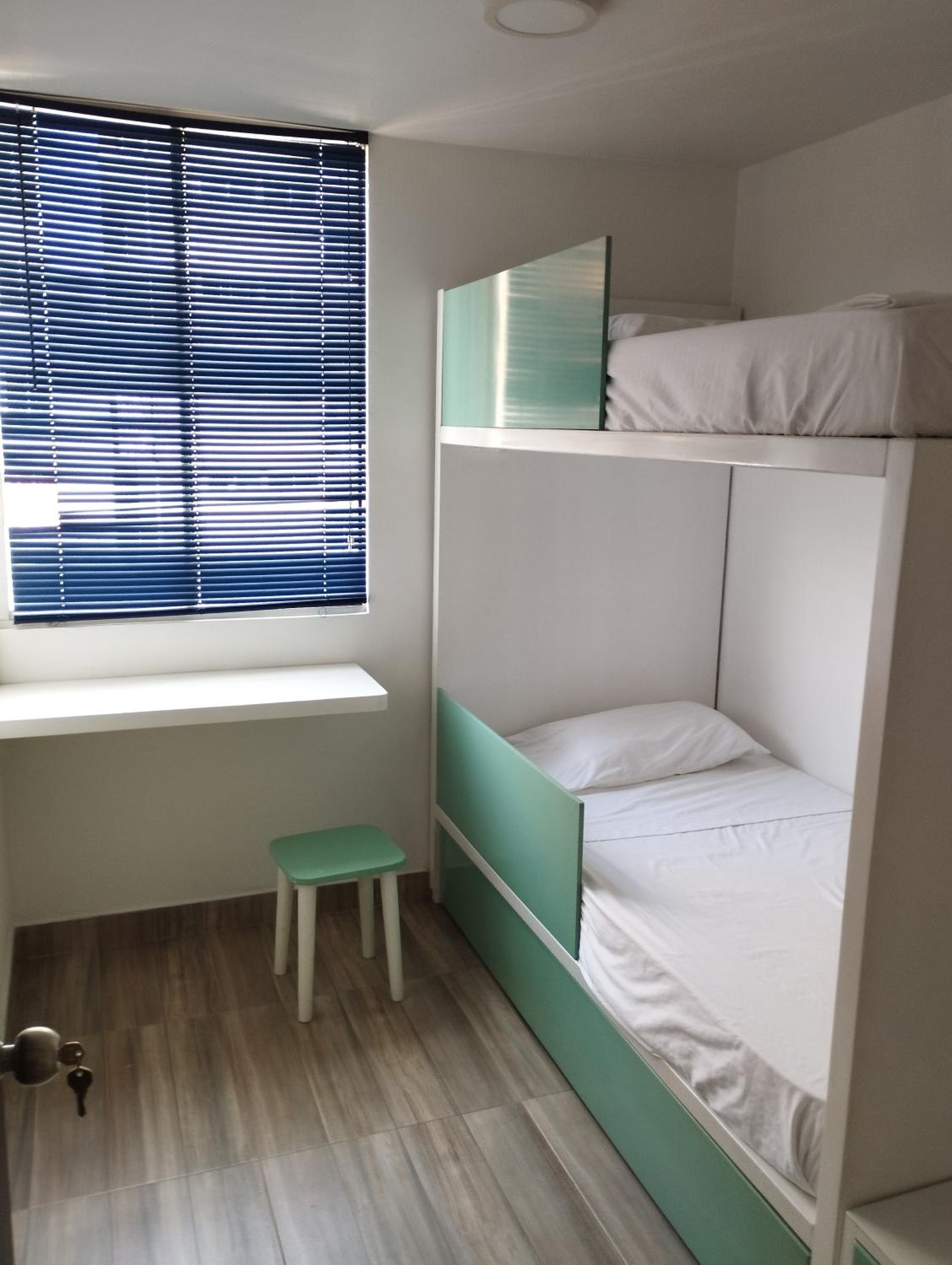 apartamento cerca al aeropuerto parqueadero privado conjunto cerrado bilbao