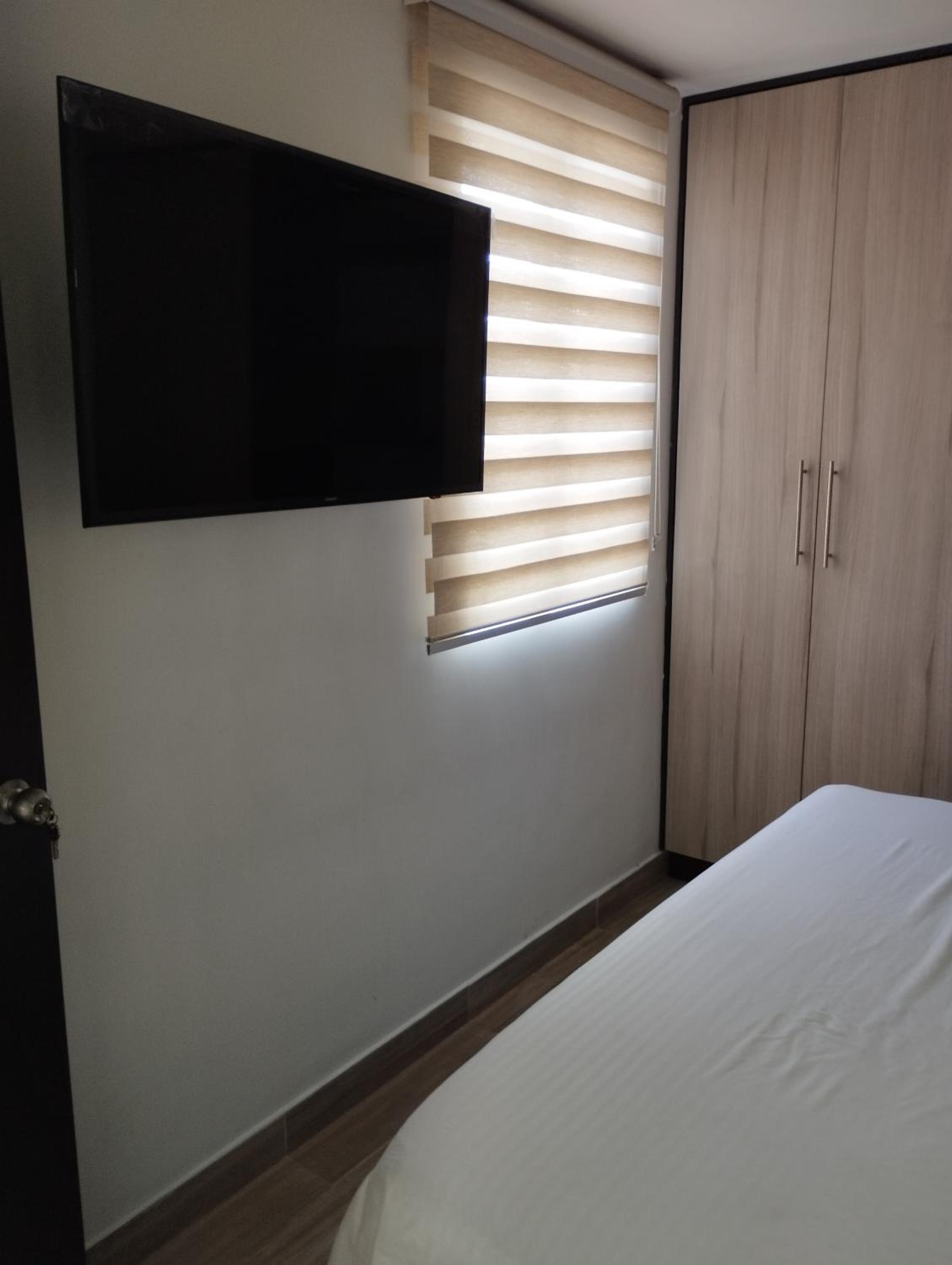 apartamento cerca al aeropuerto parqueadero privado conjunto cerrado bilbao