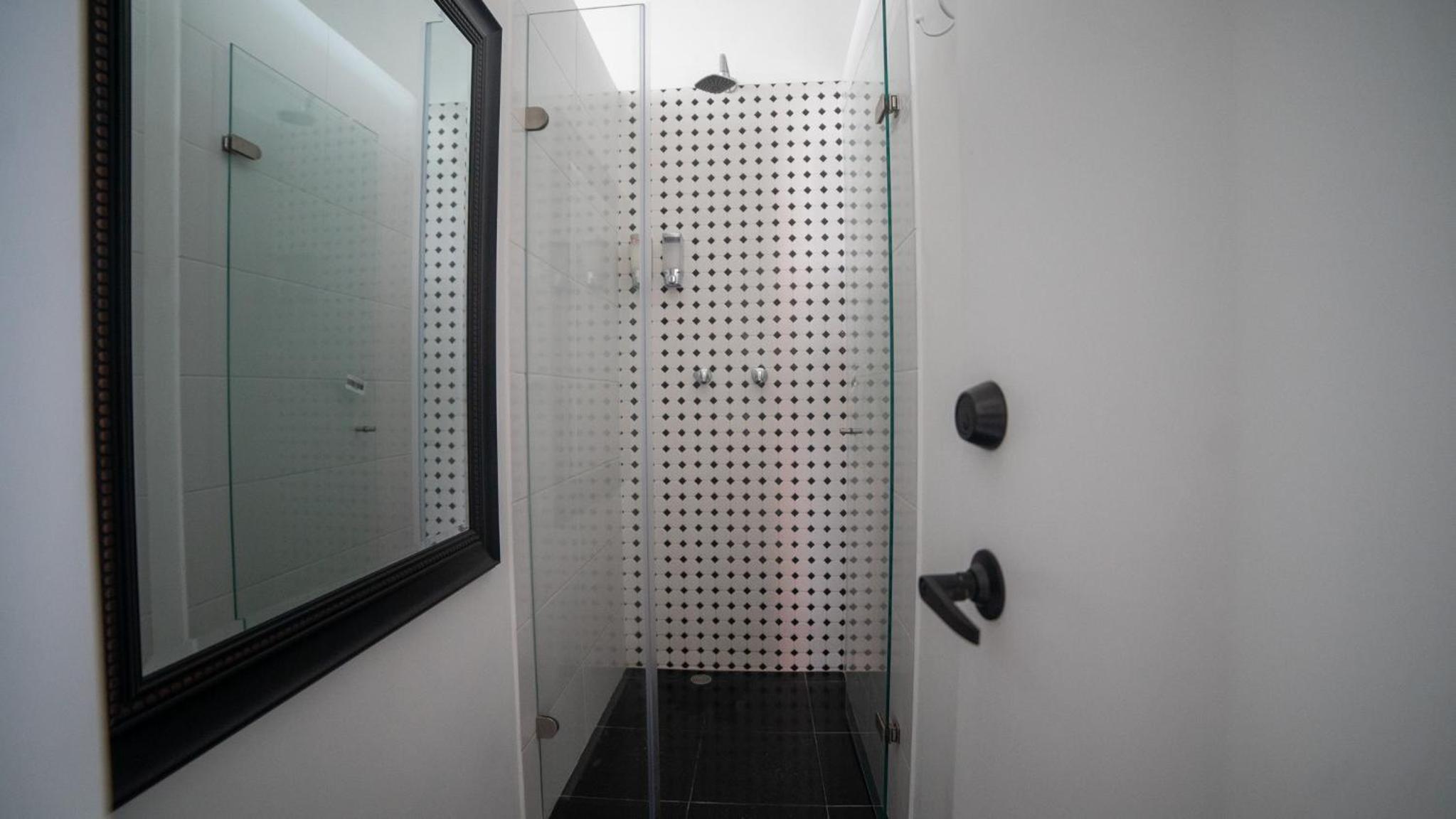 Reset Hotel Coworking 3 Bedroom Suite with Rooftop Access