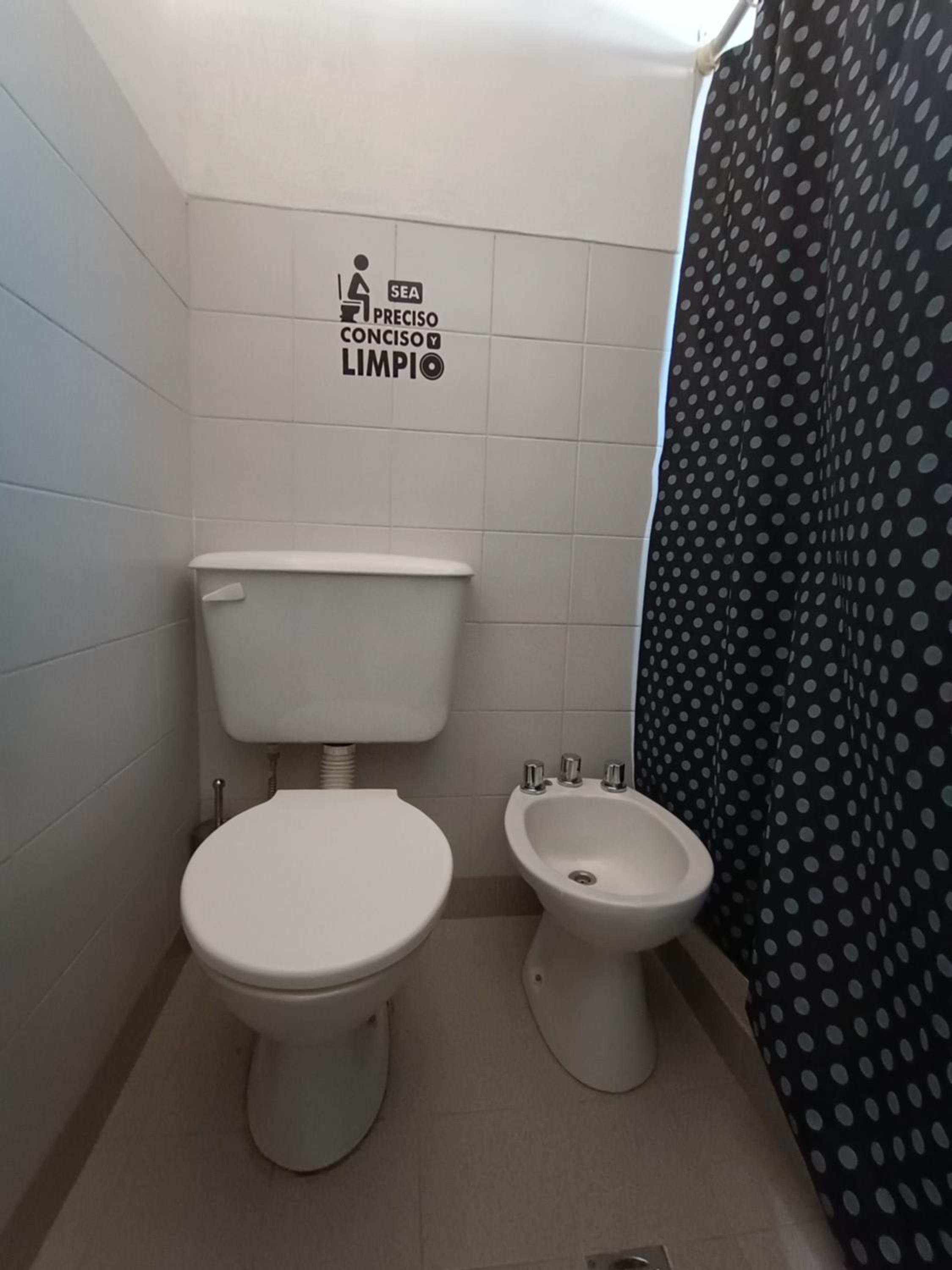 Ruca Kiñe Hostel