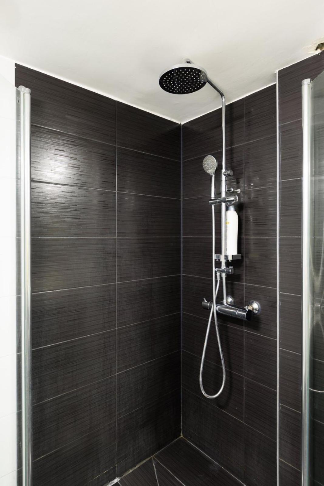 Aiolos luxury metro Acropolis suite 7 near museum of modern art