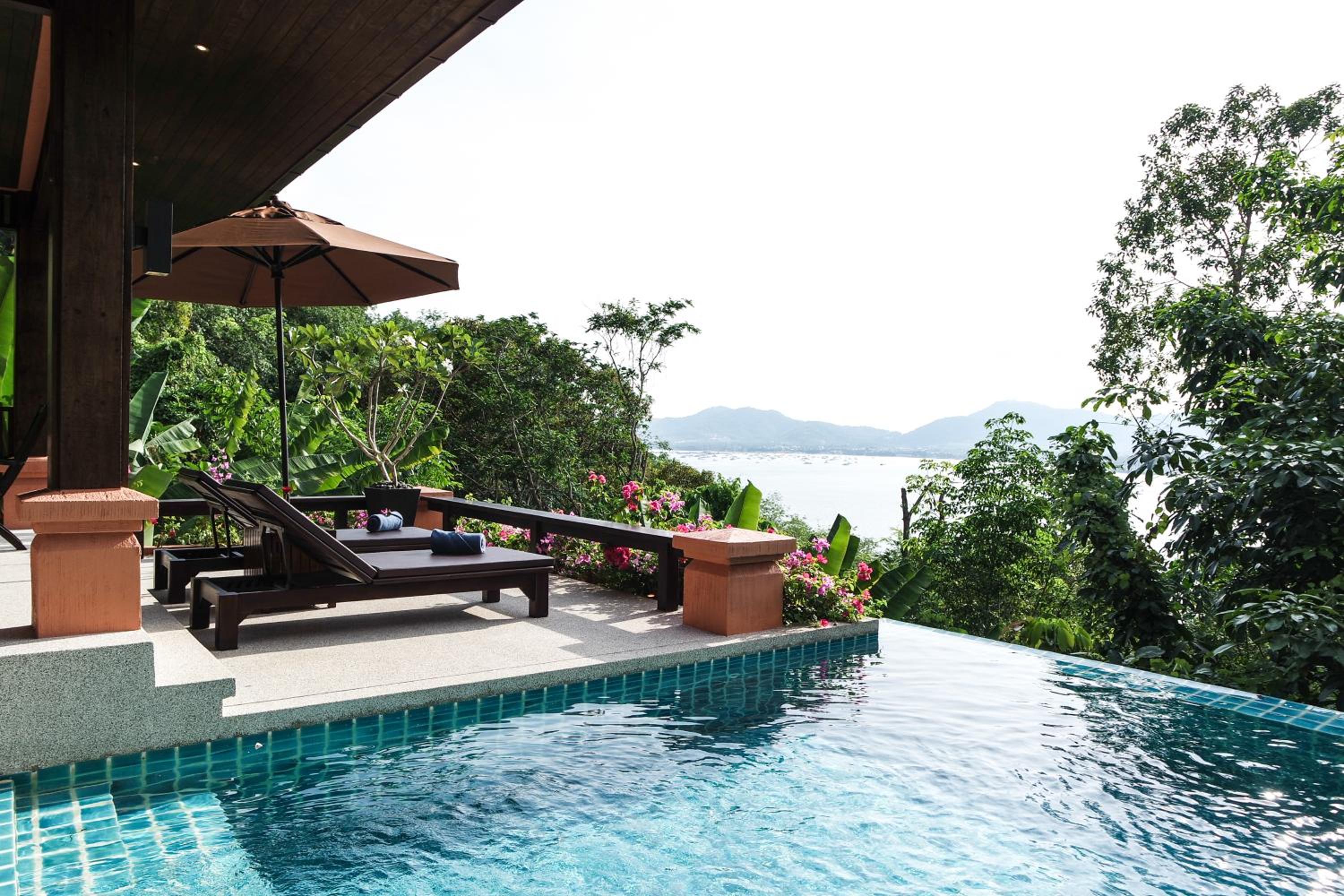 Korsiri Pool Villas
