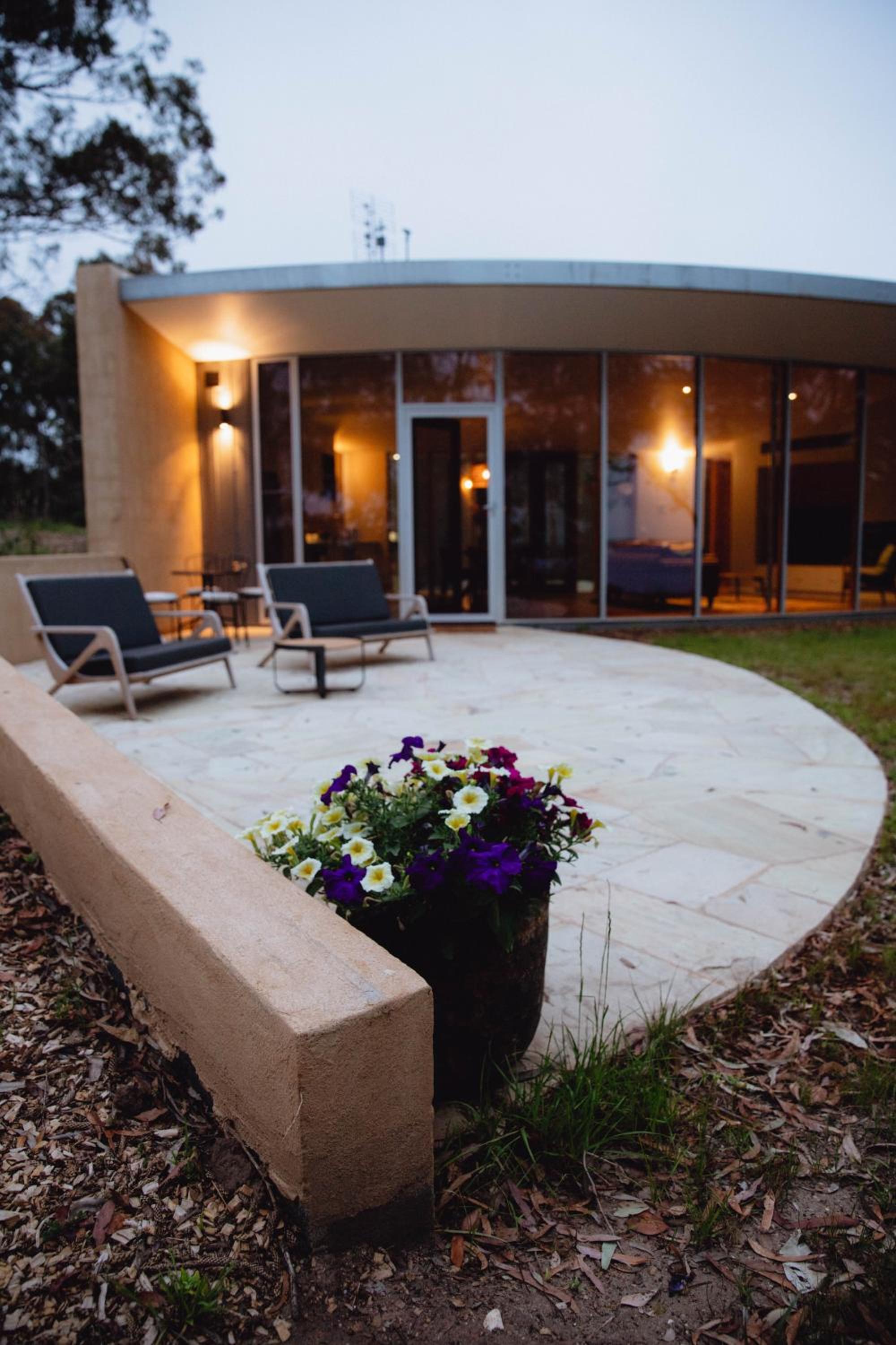 Teulu House - Luxury Retreat in Nungurner