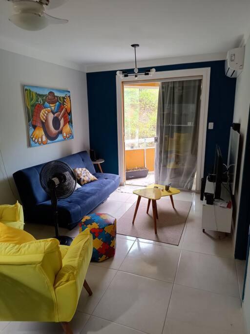 Apartamento completo na praia