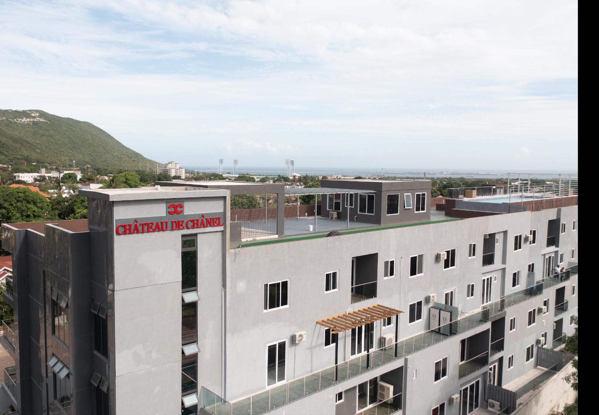 Lush Penthouse Escape with Rooftop Pool view 2