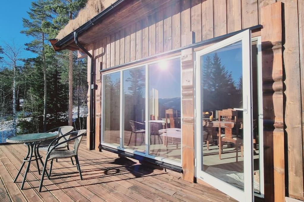 Holiday cabin in beautiful surroundings