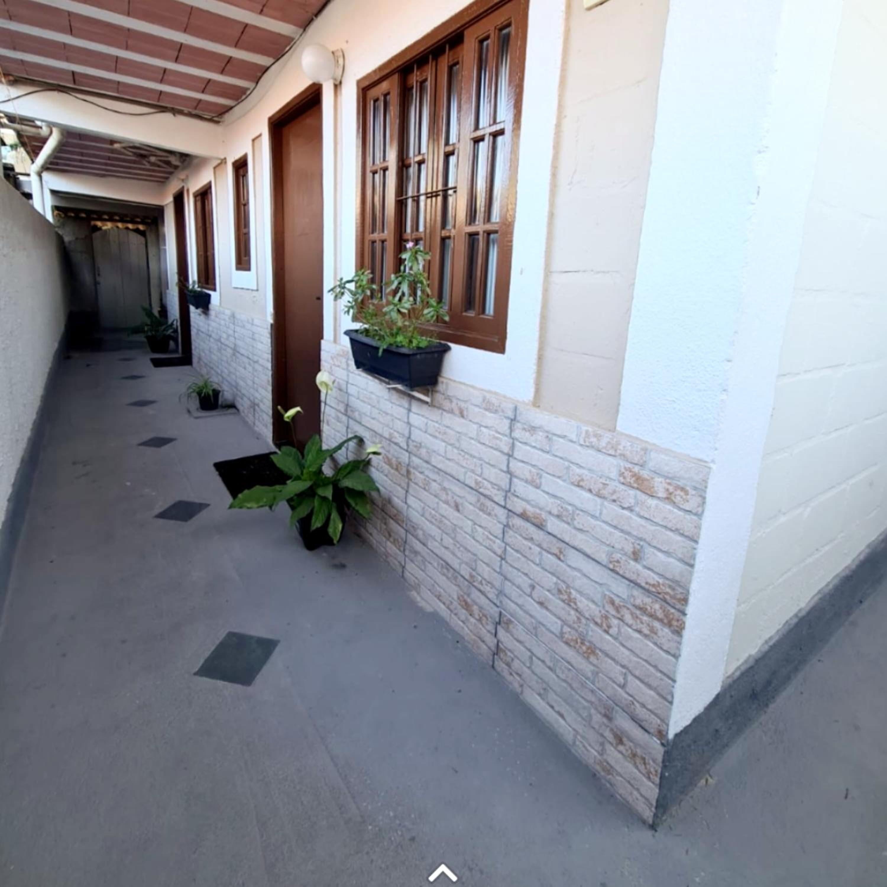 Hospedagem Doce Lar - Casa Girassol