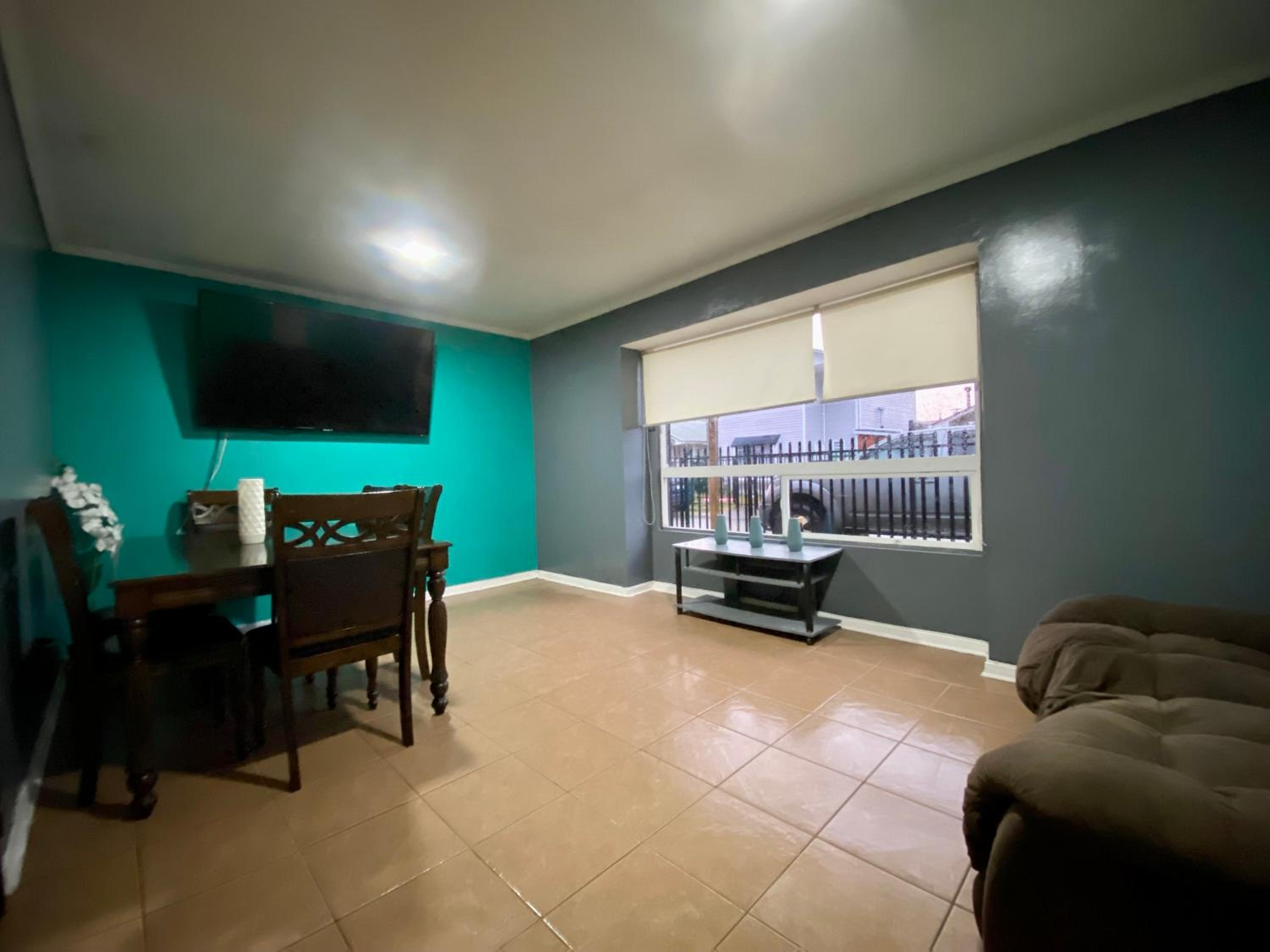 Hermosa casa familiar