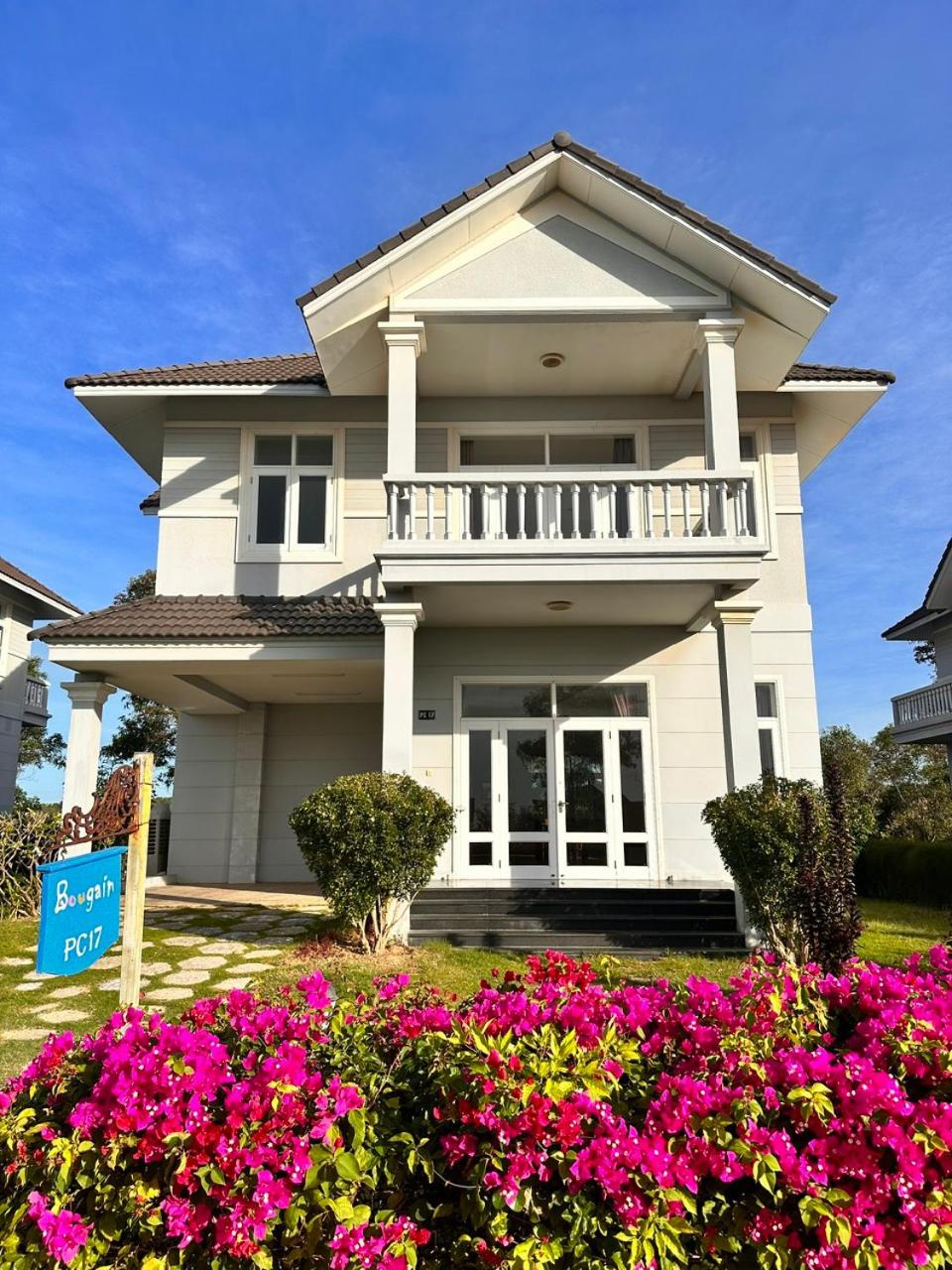 Bougainvillea Sealinks City PC16-17-18 view 2
