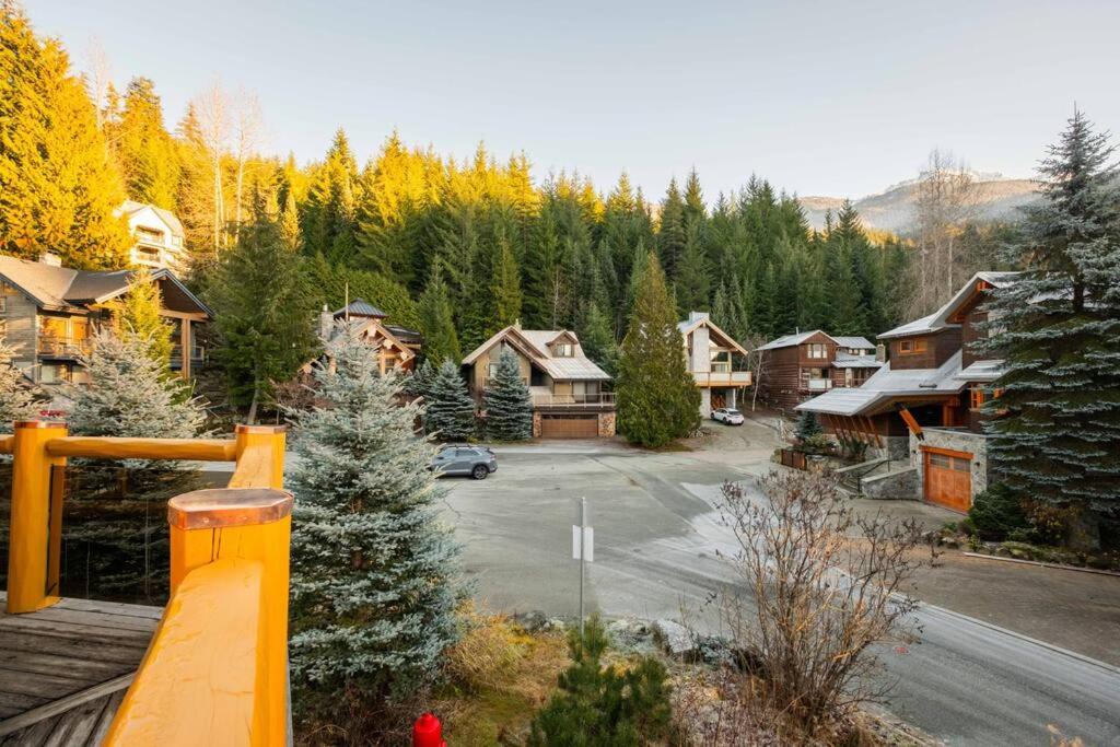 Snowridge Chalet by Outpost Whistler