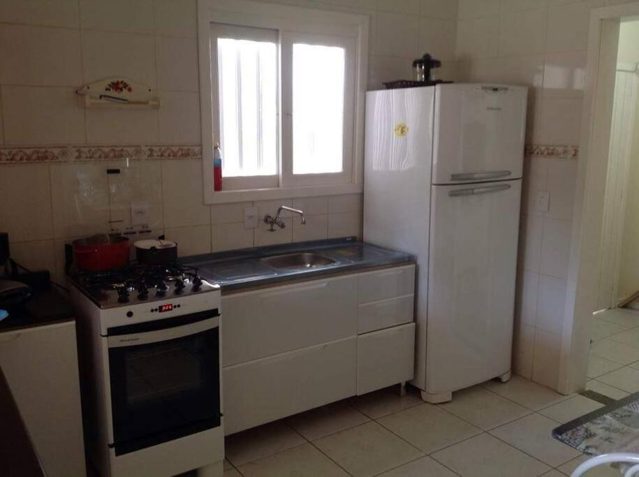 Casa para até 8 pessoas com piscina - Xangri-lá