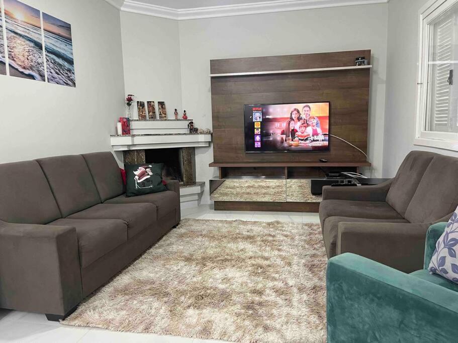 Casa para até 8 pessoas com piscina - Xangri-lá